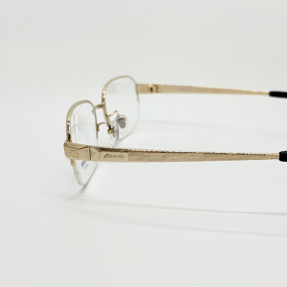 MIZNO 골드 스퀘어 티타늄 반무테 상품이미지5