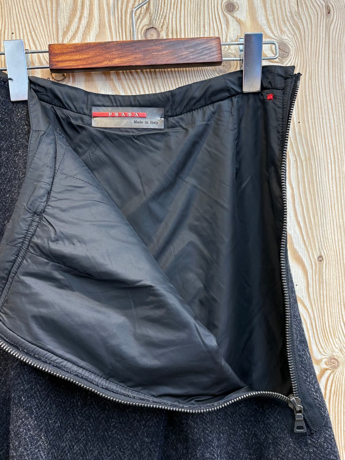 프라다 버진 울 스커트 상품이미지5