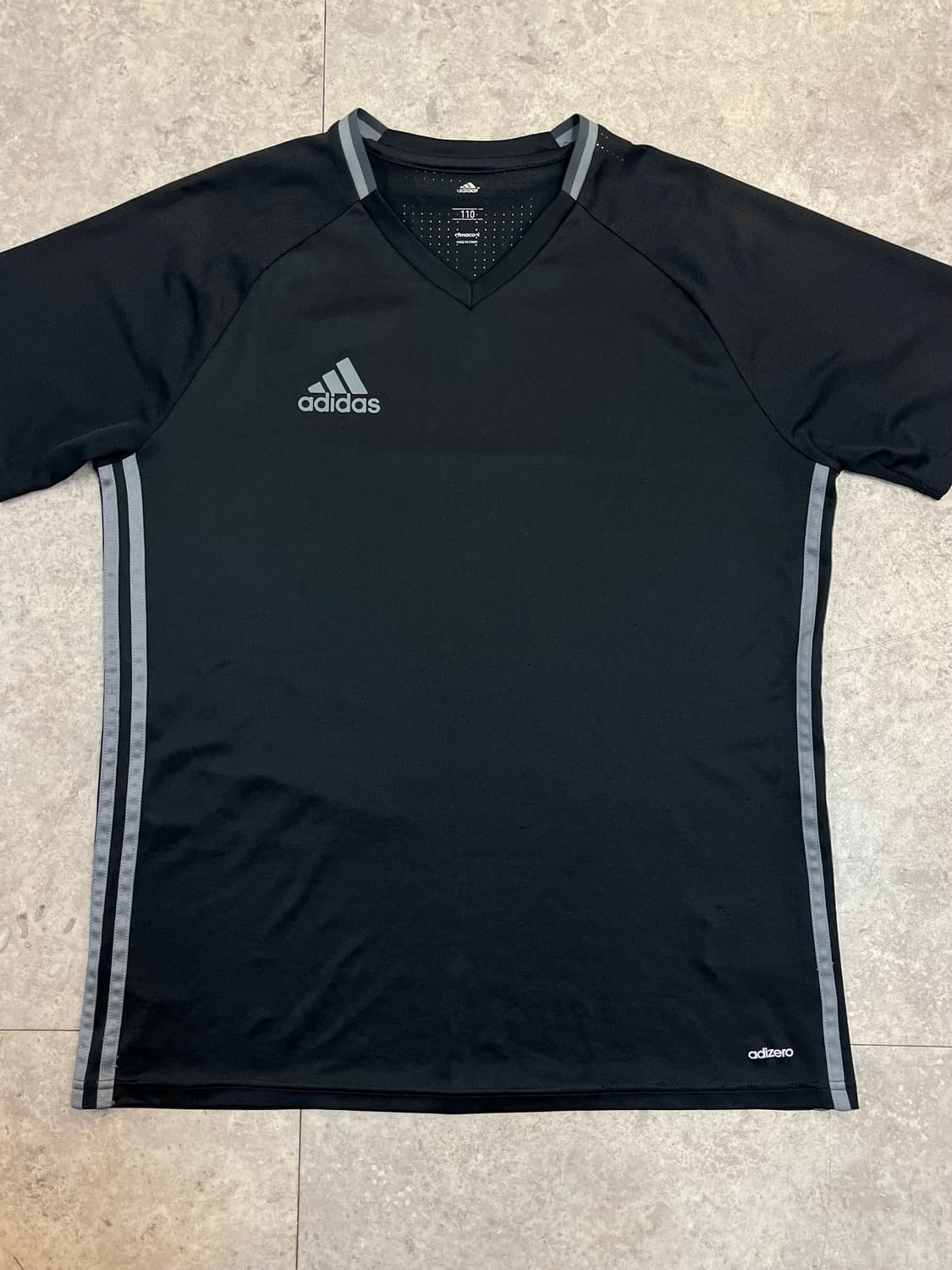 아디다스 브이넥 기능성 반팔티 블랙 110 #csz3219 상품이미지4