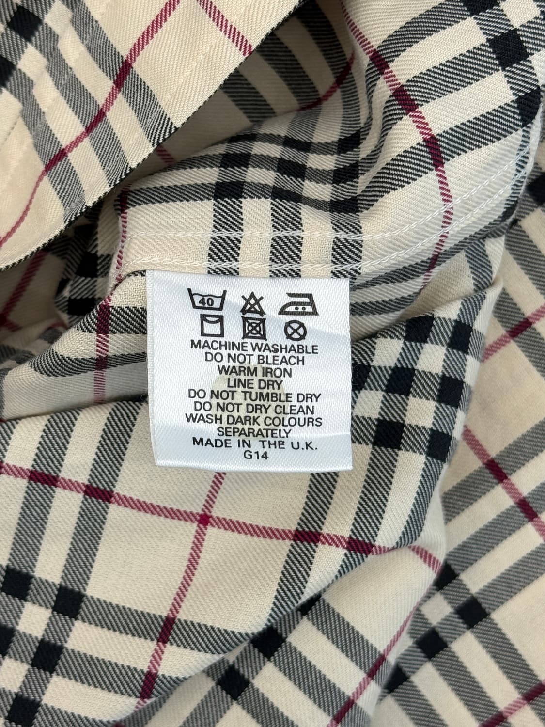 버버리 90‘s 루즈핏 노바체크 패턴 하프 셔츠 상품이미지7