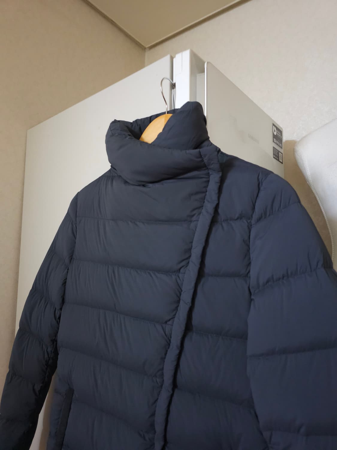 베라왕 슬림핏 다운패딩 상품이미지3