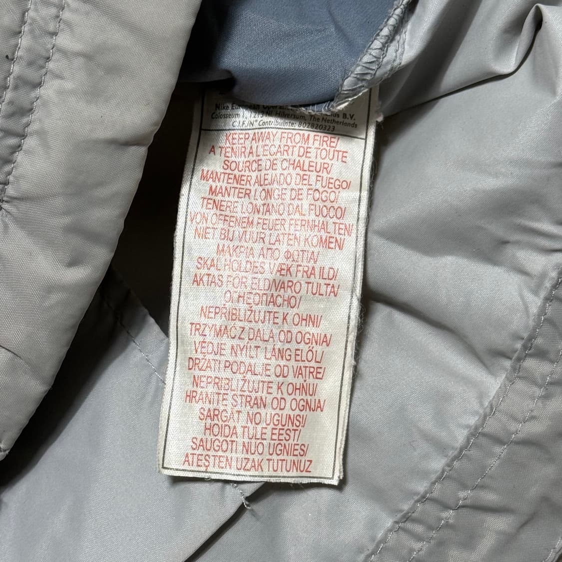 M 나이키 내장후드 그레이 배색 바람막이 상품이미지5