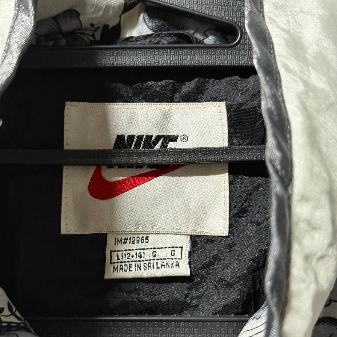 나이키 올드스쿨 플라워 자카드 풀 패턴 윈드브레이커 자켓 상품이미지5