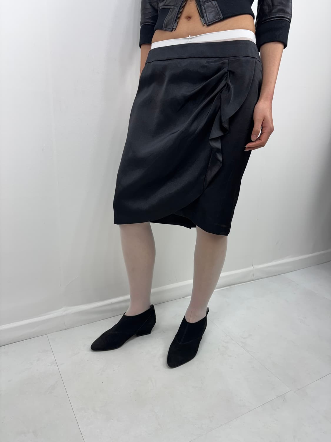 SATIN LOW RISE MIDI SKIRT 상품이미지5
