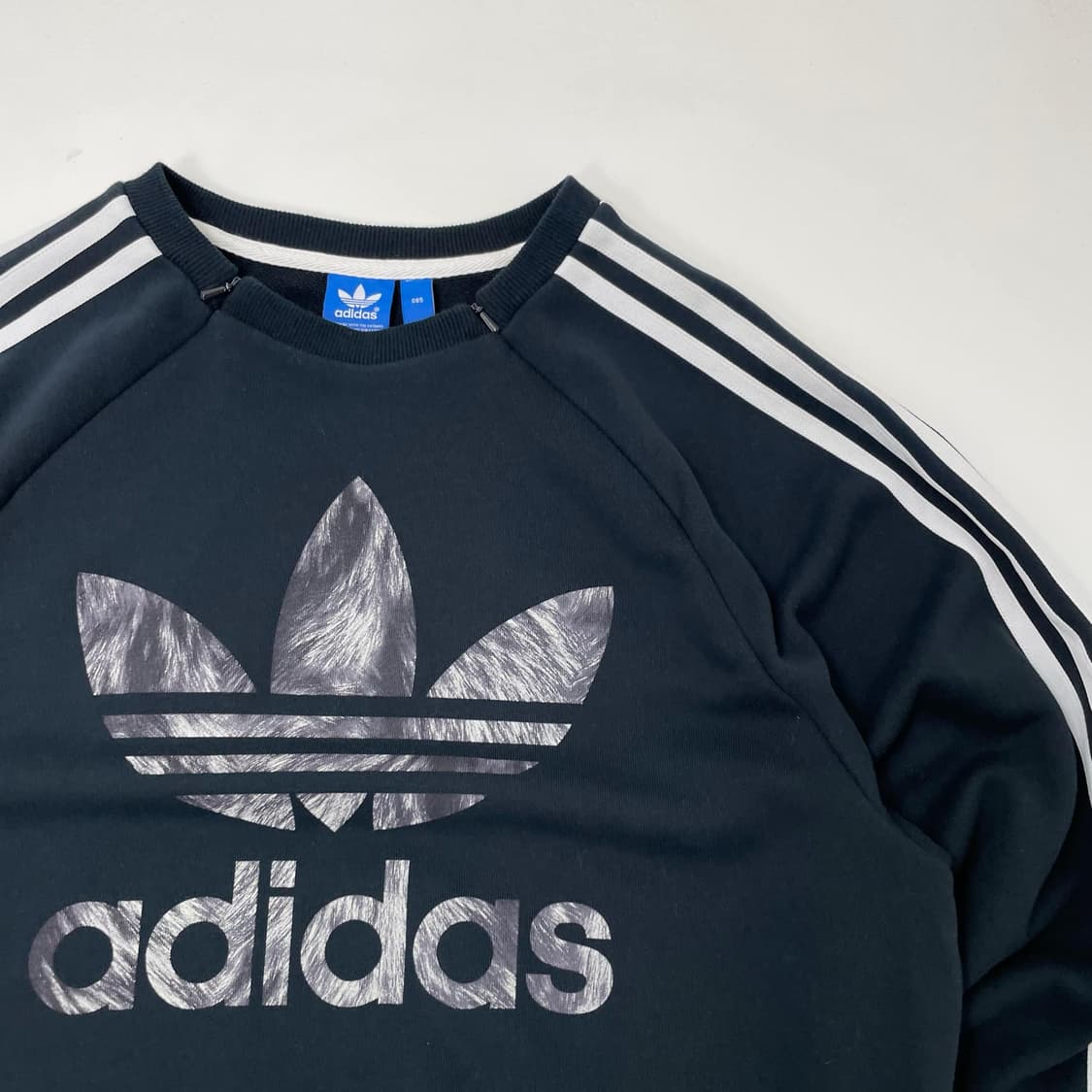 아디다스 맨투맨 스웻셔츠 상품이미지2