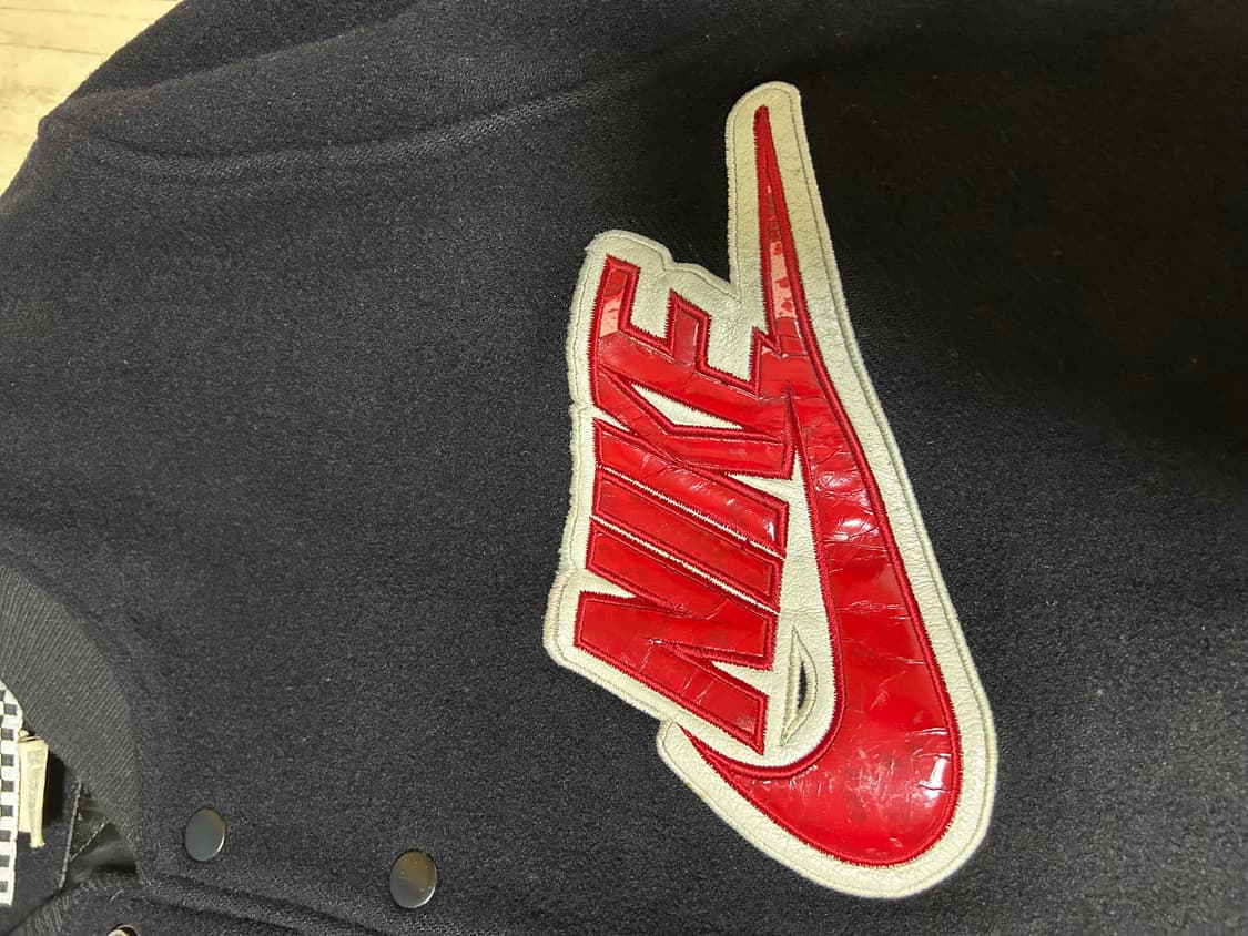 나이키 슈프림 스타디움자켓 상품이미지2