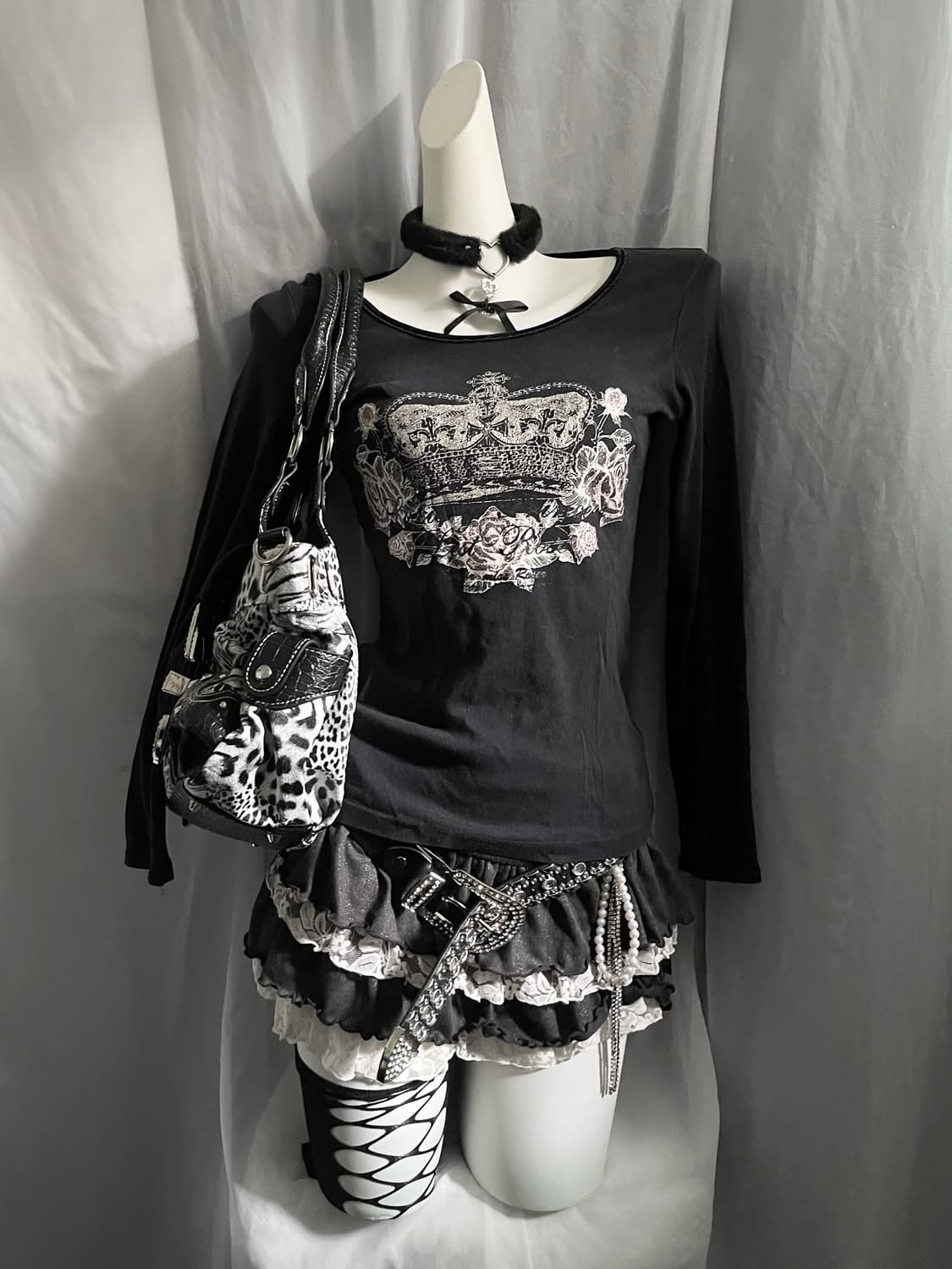 Gothic top 상품이미지1