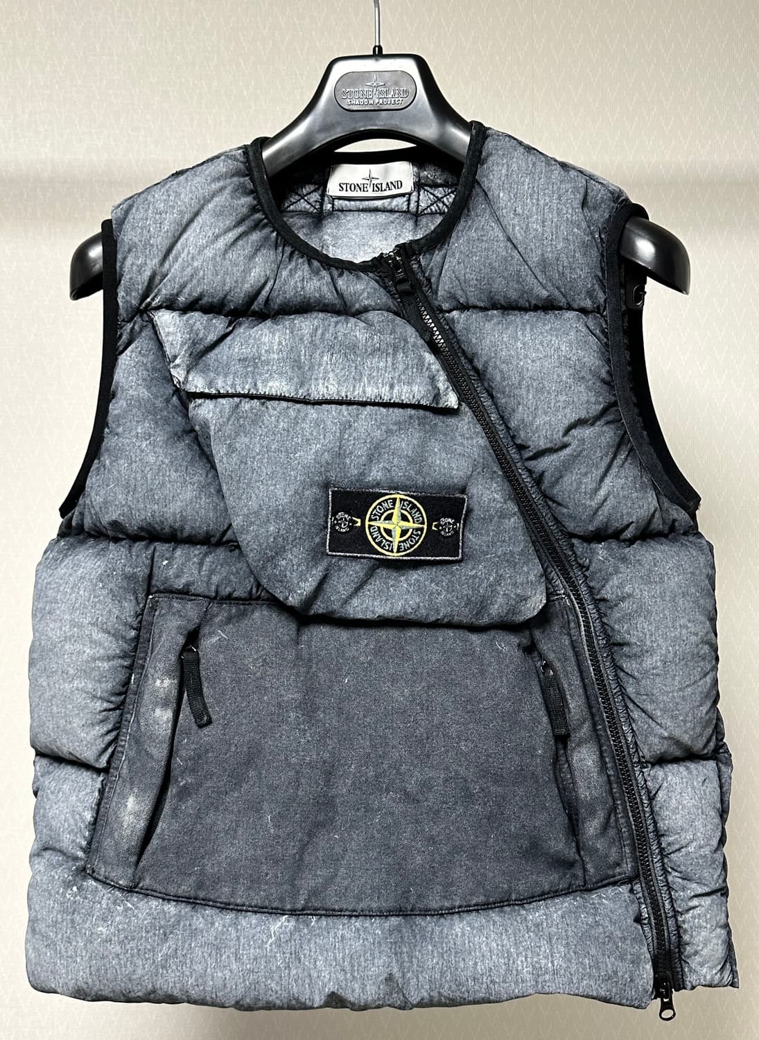 스톤아일랜드 텔라 프로스트 조끼 패딩 S(95-100) 상품이미지1