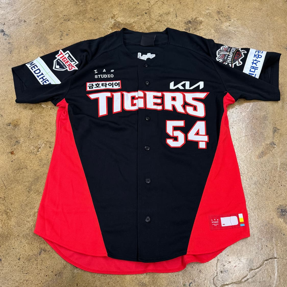 [정품/L] 아이앱스튜디오 기아타이거즈 54 양현종 반팔 유니폼 b16 상품이미지2