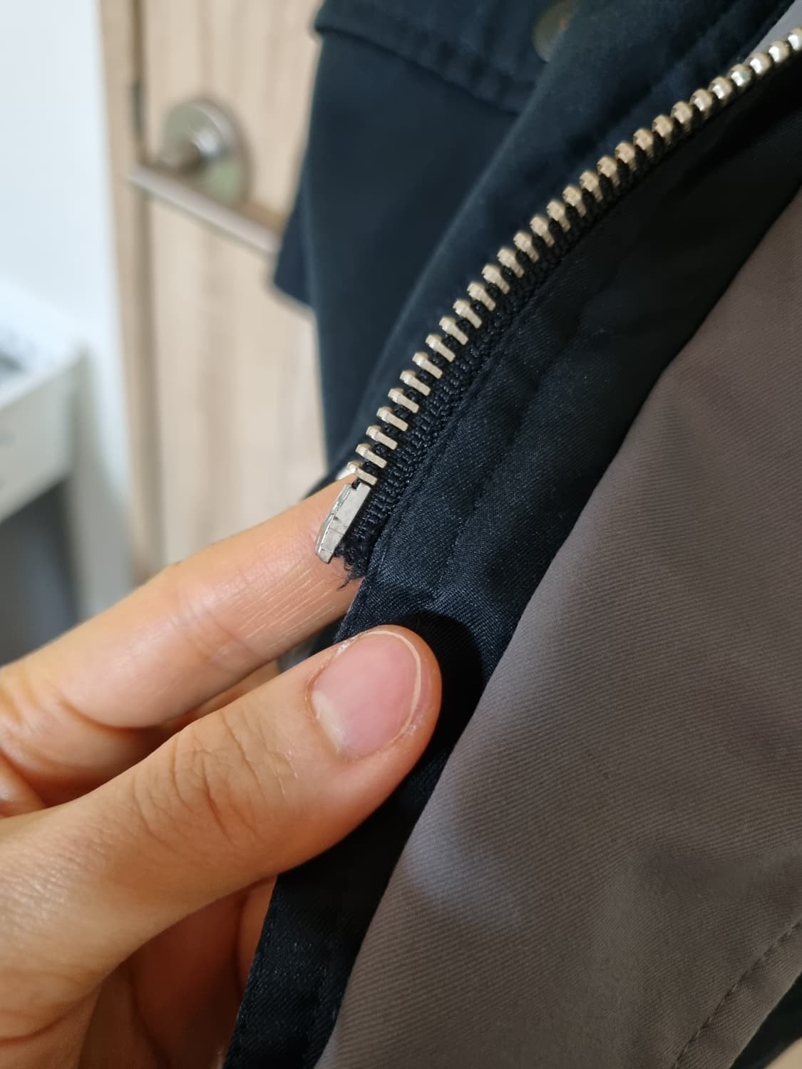 입생로랑 리버서블 집업 점퍼 상품이미지4