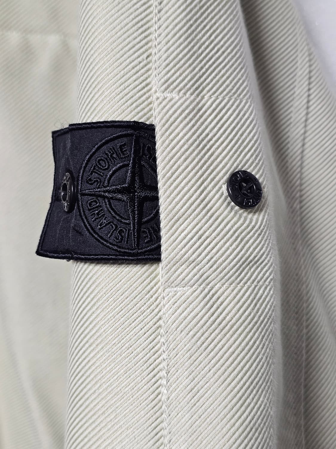 스톤아일랜드 쉐도우 프로젝트 인슐레이티드 코치 자켓 상품이미지3