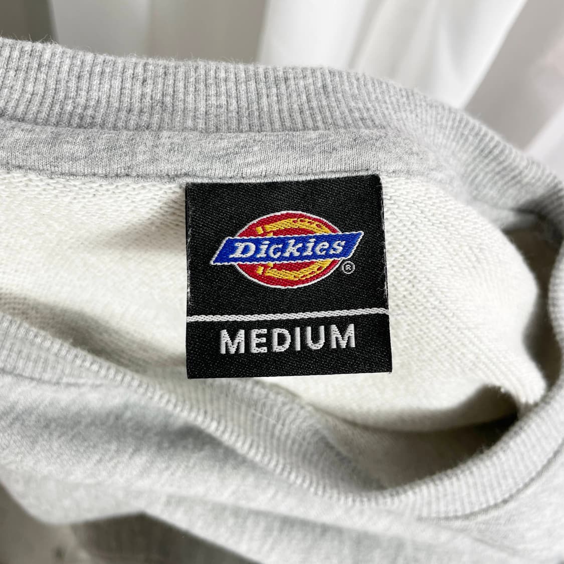E2 디키즈(Dickies) 그레이 아이코닉 로고 맨투맨  M사이즈 상품이미지4