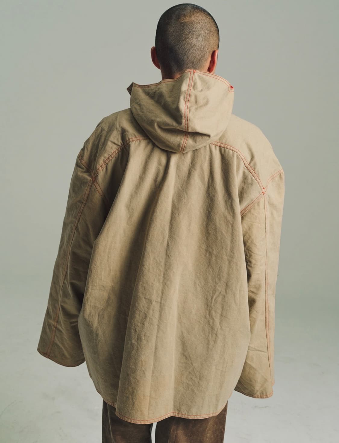 ANECHO HOODED PATCH POCKET JACKET 상품이미지3