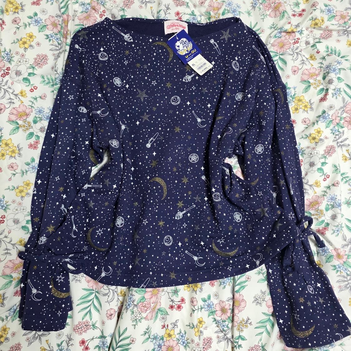 일본빈티지 GU 세일러문 콜라보 한정판) 스타요술봉 긴팔셔링티셔츠슬리브 상품이미지4