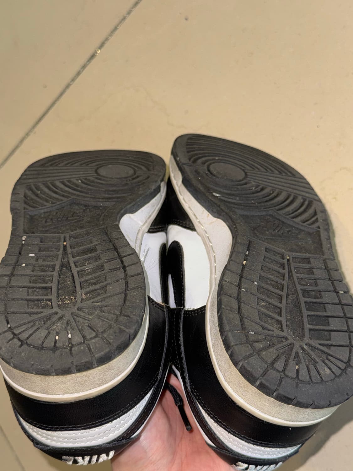 나이키 덩크 범고래 상품이미지4