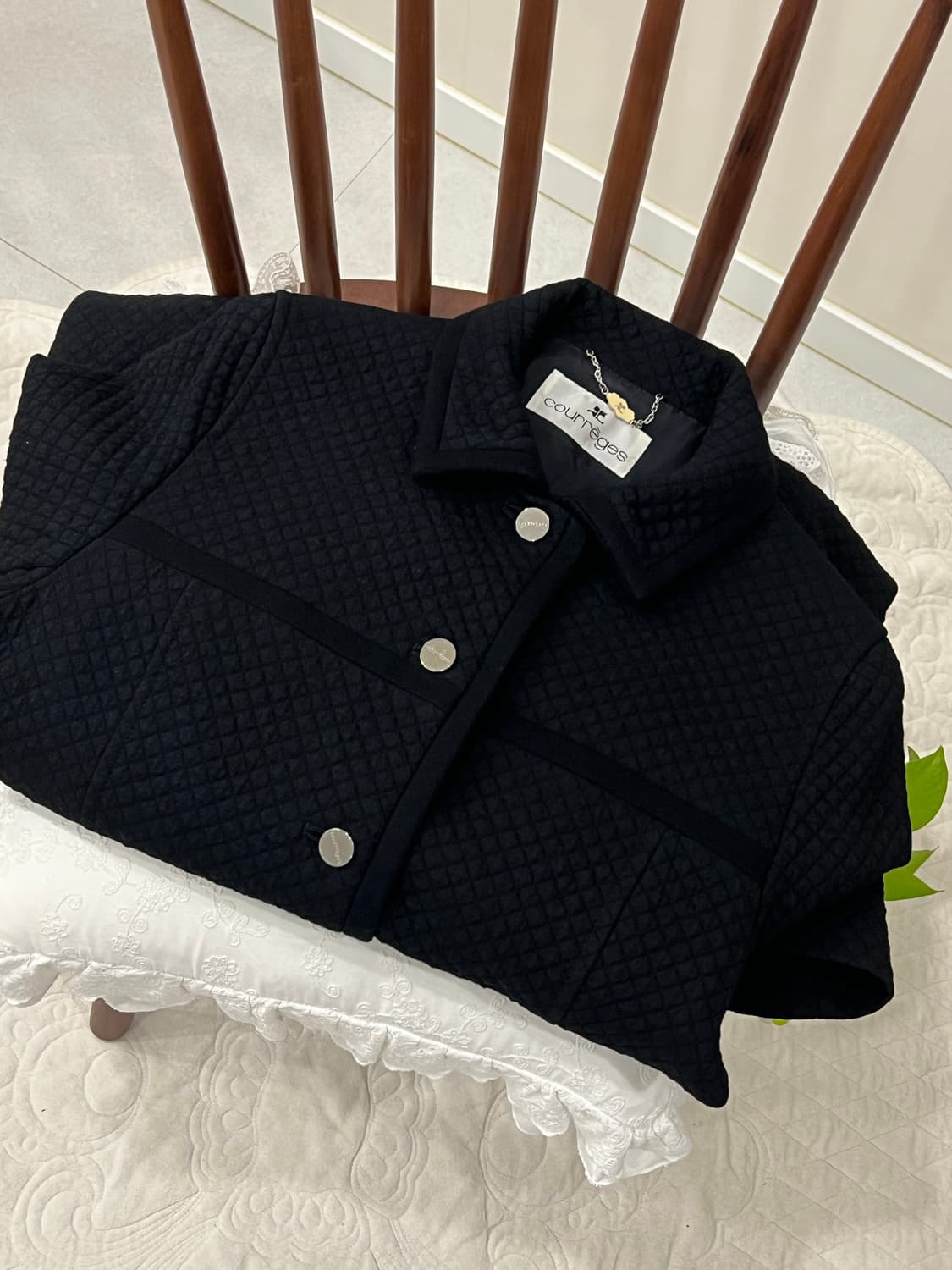 쿠레쥬 블랙 울 캐시미어 퀄팅 롱코트 꾸레쥬 상품이미지3