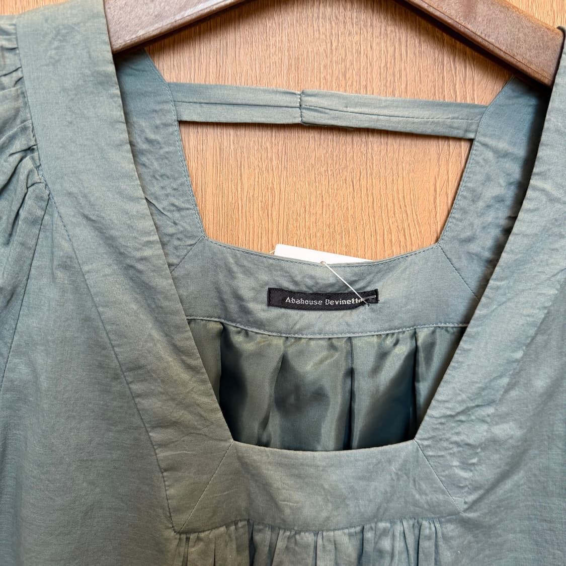 아바하우스 반팔 미디 원피스 스퀘어넥 셔링 그라데이션 타이 디테일 민트 상품이미지8