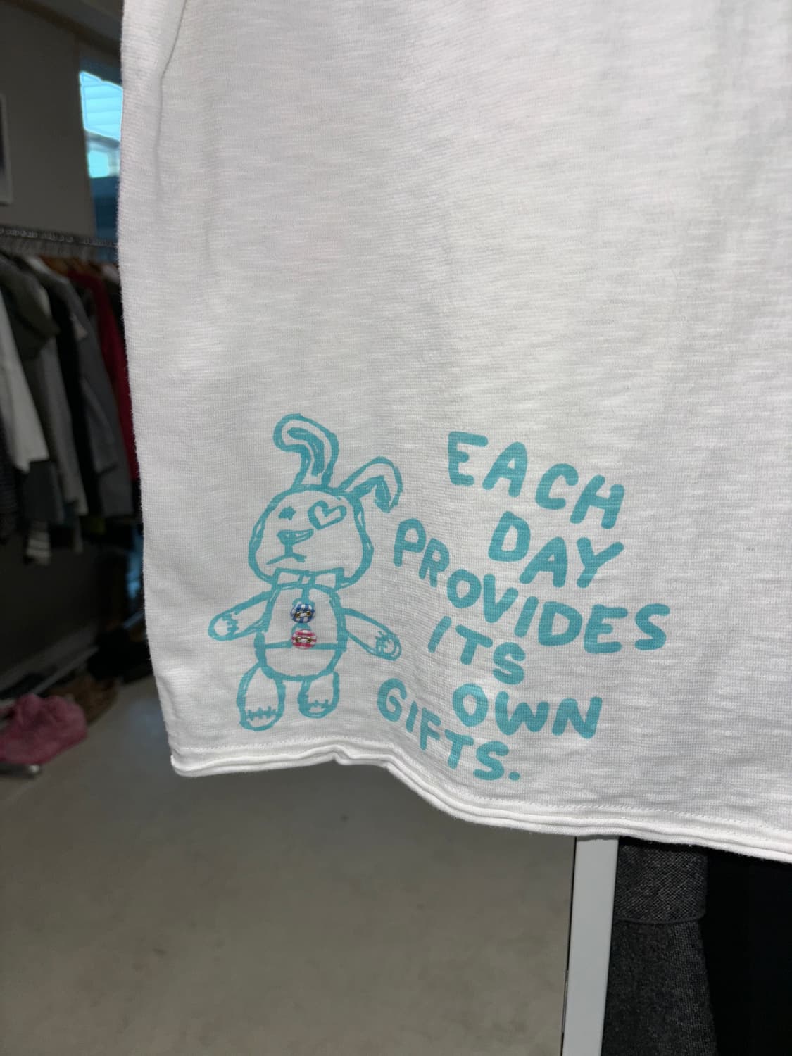 Rough 아플리케 헨리넥 티셔츠 상품이미지5