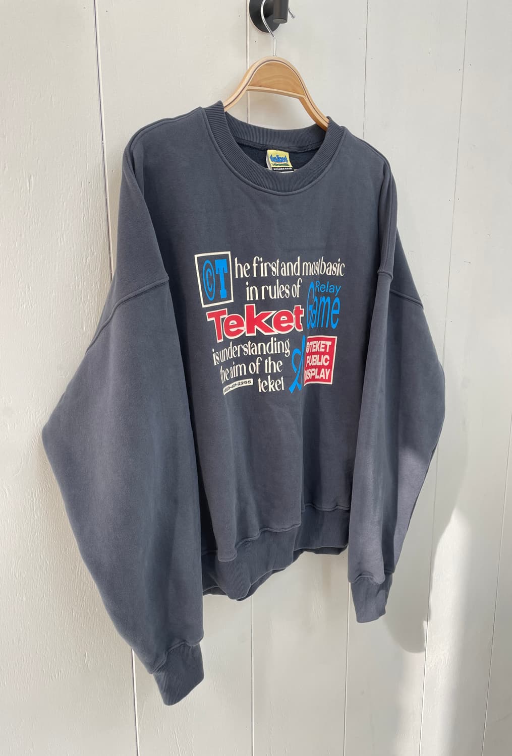 테켓(teket) 그래픽 로고 스웨트셔츠 상품이미지6