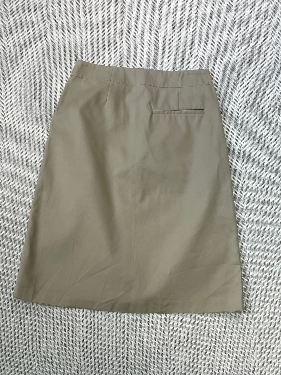 띠어리 미니멀 스트레이트 미디 스커트 J03595 상품이미지5