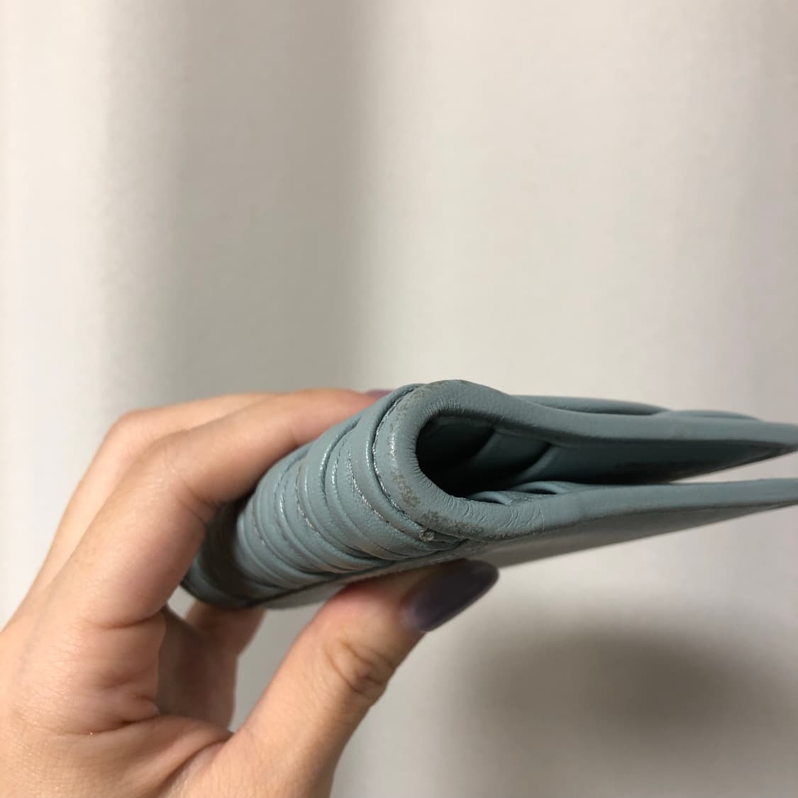 미우미우 마테라쎄 반지갑 상품이미지8