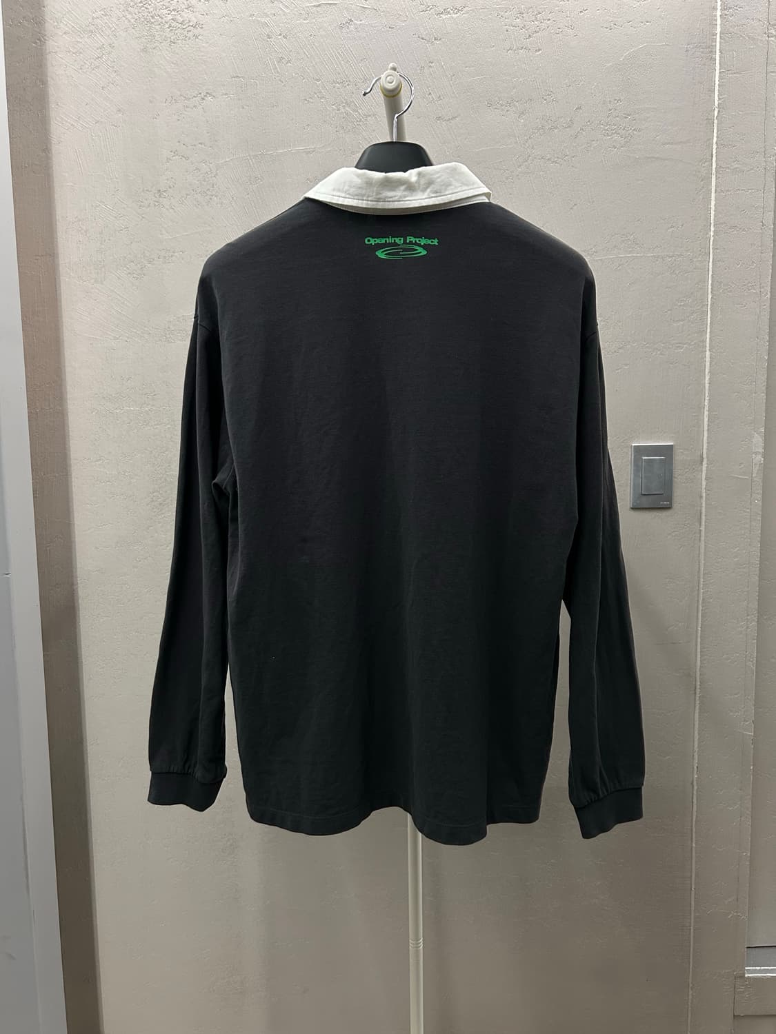 오프닝프로젝트 블랙 럭비 긴팔티셔츠 상품이미지4