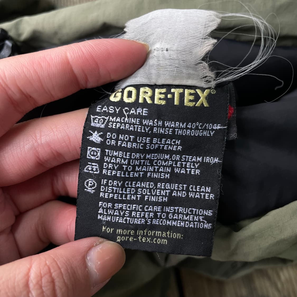 아크테릭스 피션 AR 고어텍스 자켓 상품이미지7