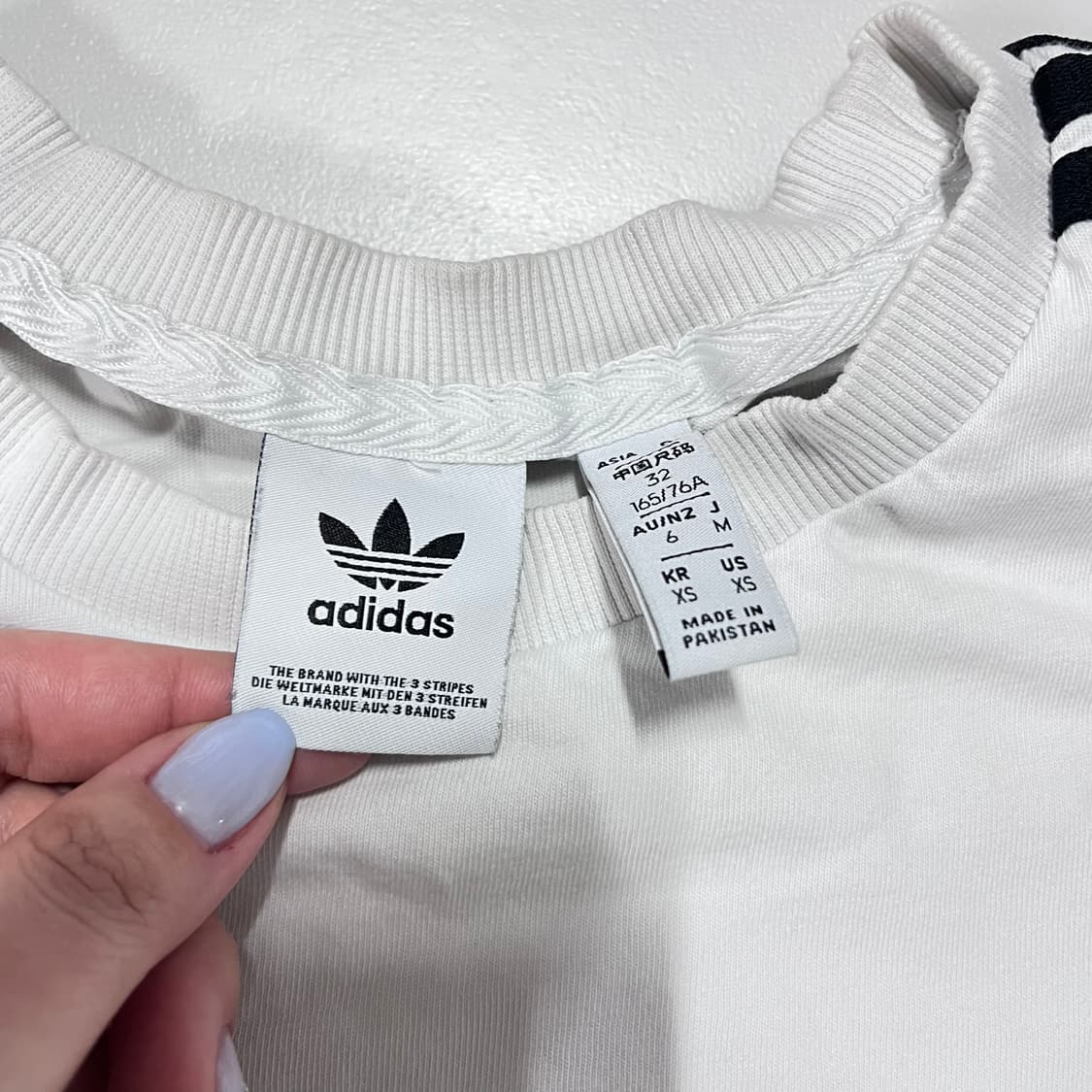 [정품] 아디다스 화이트 삼선 반팔티 [ XS ] 상품이미지4