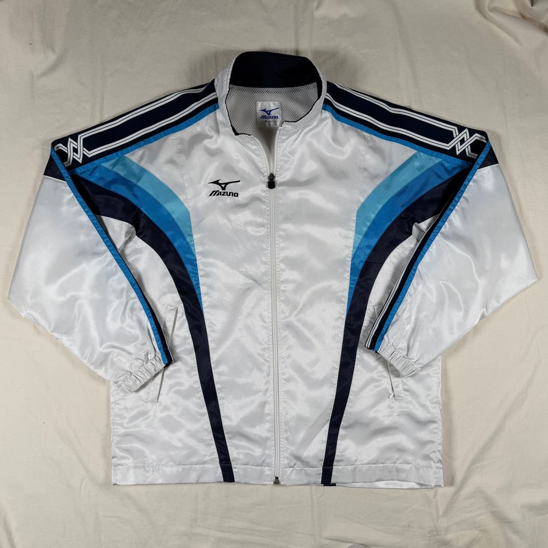 미즈노 바람막이 집업 자켓 상품이미지1