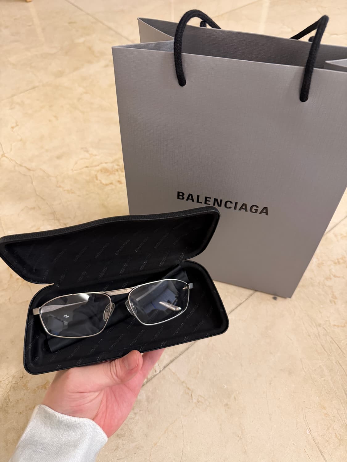 발렌시아가 선글라스 bb0416s 상품이미지1