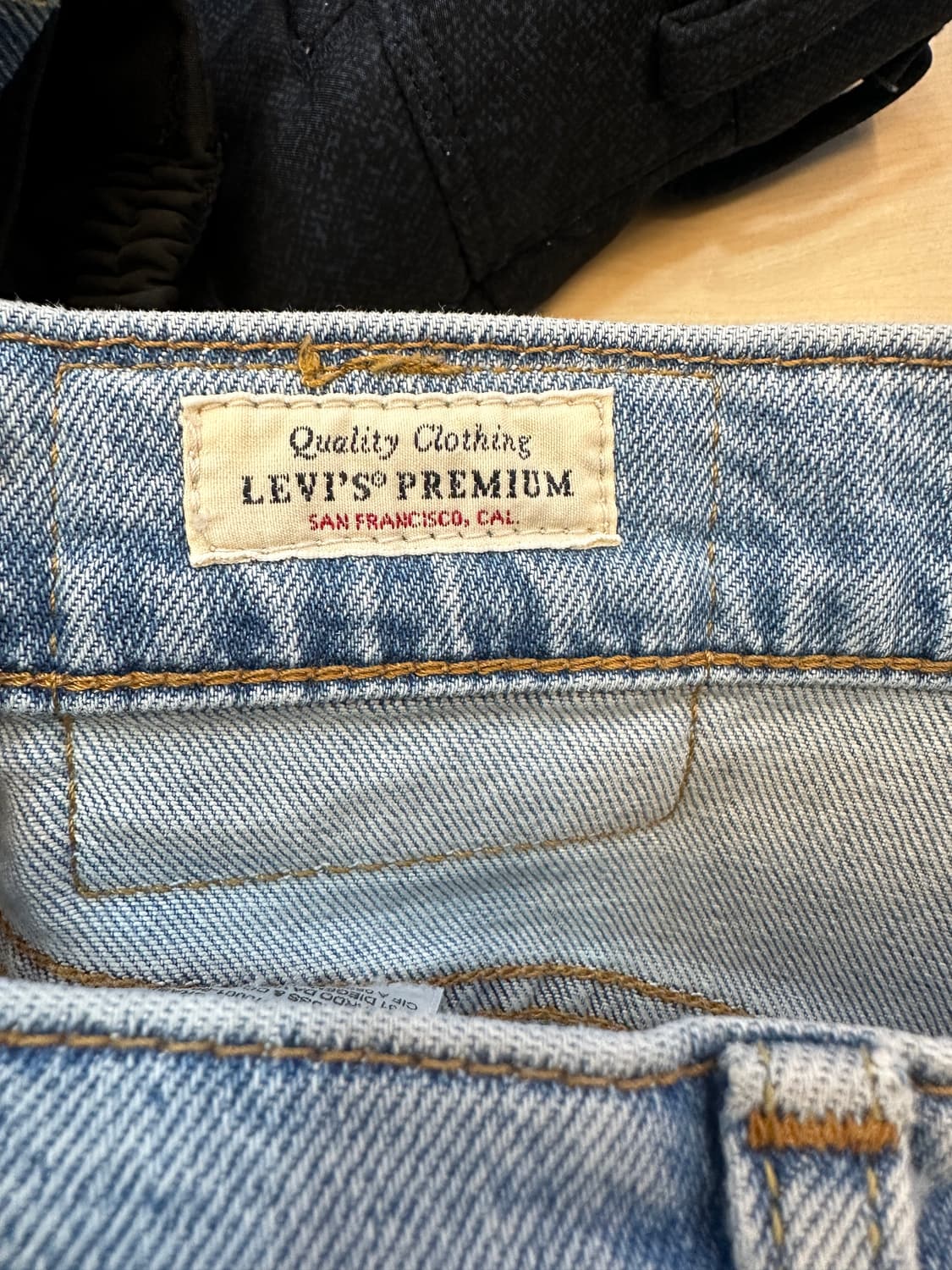 32) 리바이스 511 연청 슬림핏 일자 청바지 상품이미지5