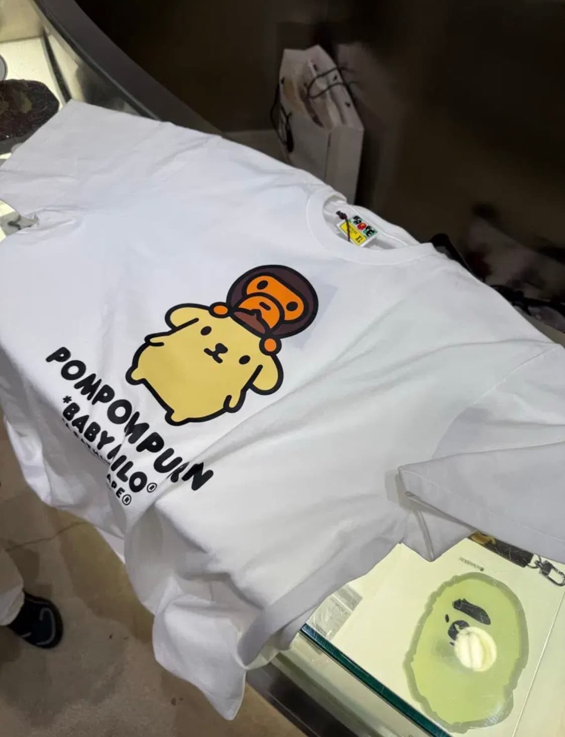 베이프 폼폼푸린 콜라보 반팔티 화이트 산리오 상품이미지2