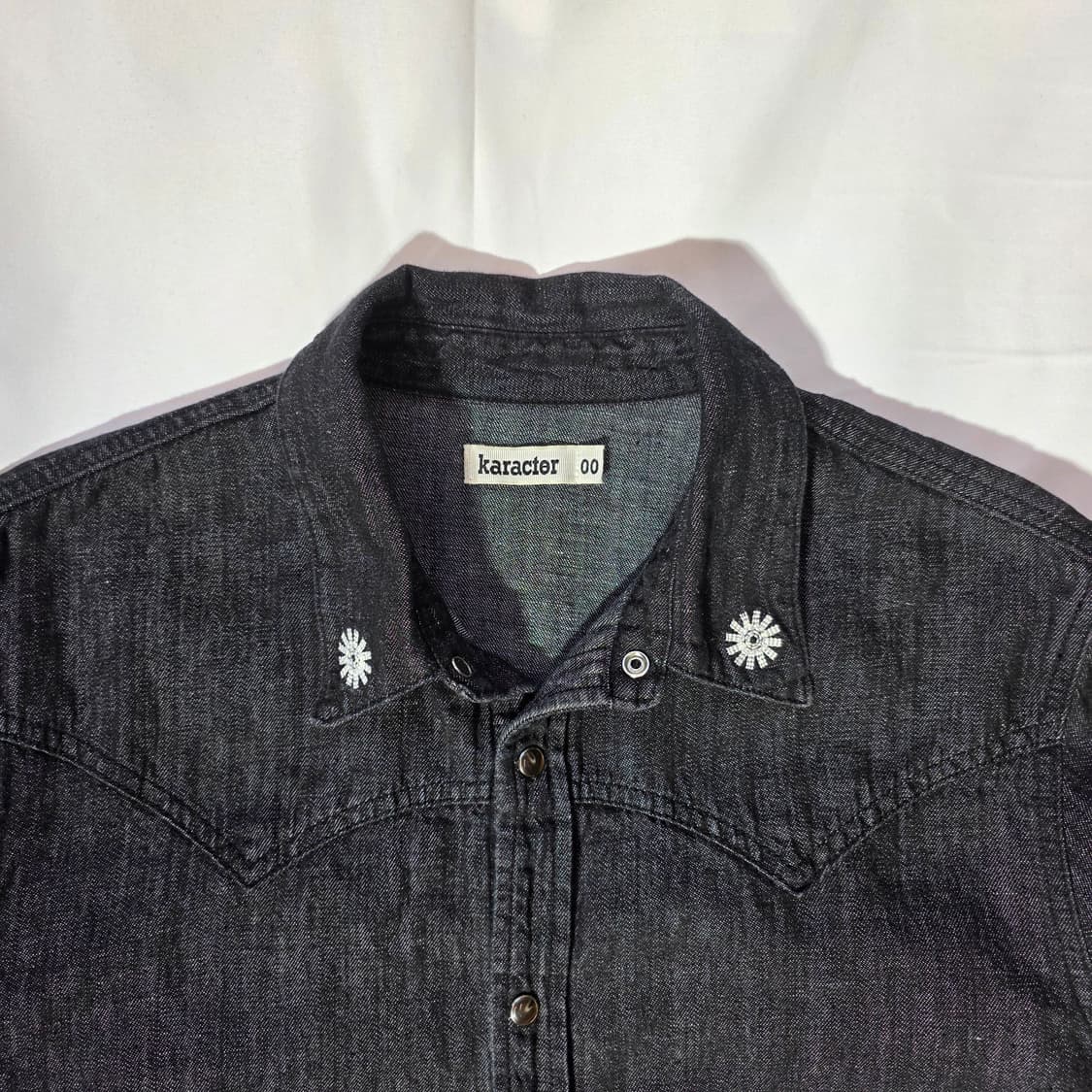 [00]카락터 KARACTER 웨스턴 린넨 데님 셔츠 상품이미지2