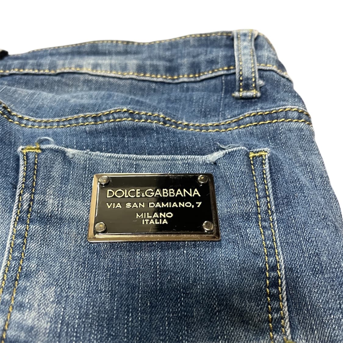 Dolce & Gabbana 메탈 플레이트 워싱 스키니진 상품이미지1