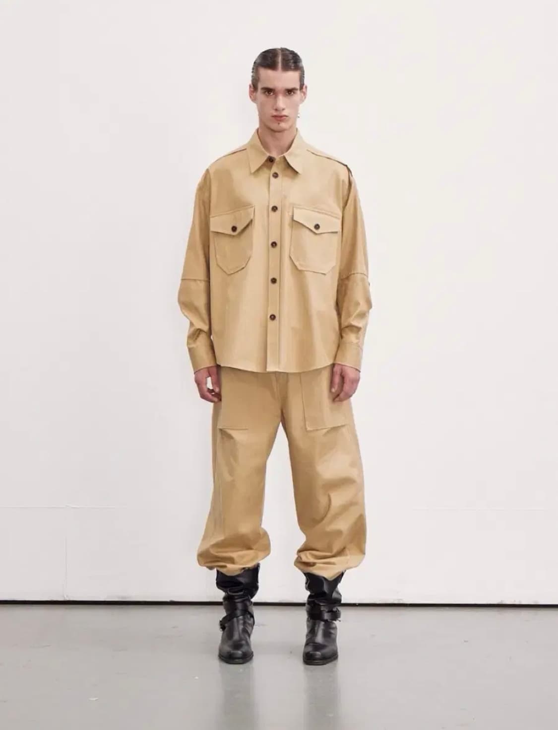 [할인] 렉토 23FW 플랩포켓 코튼 워크셔츠 베이지 상품이미지2