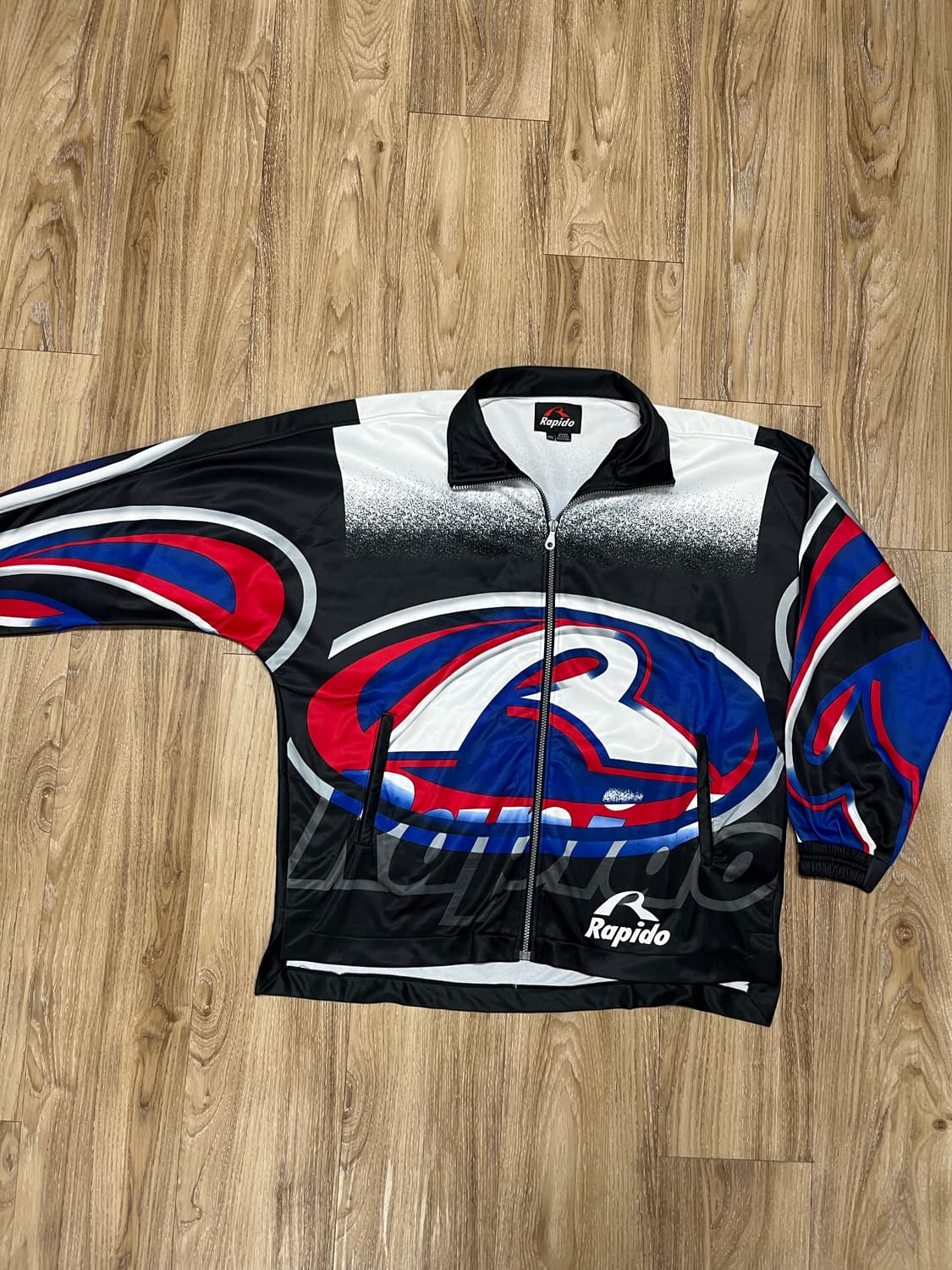 라피도 올드스쿨 트랙탑 상품이미지1