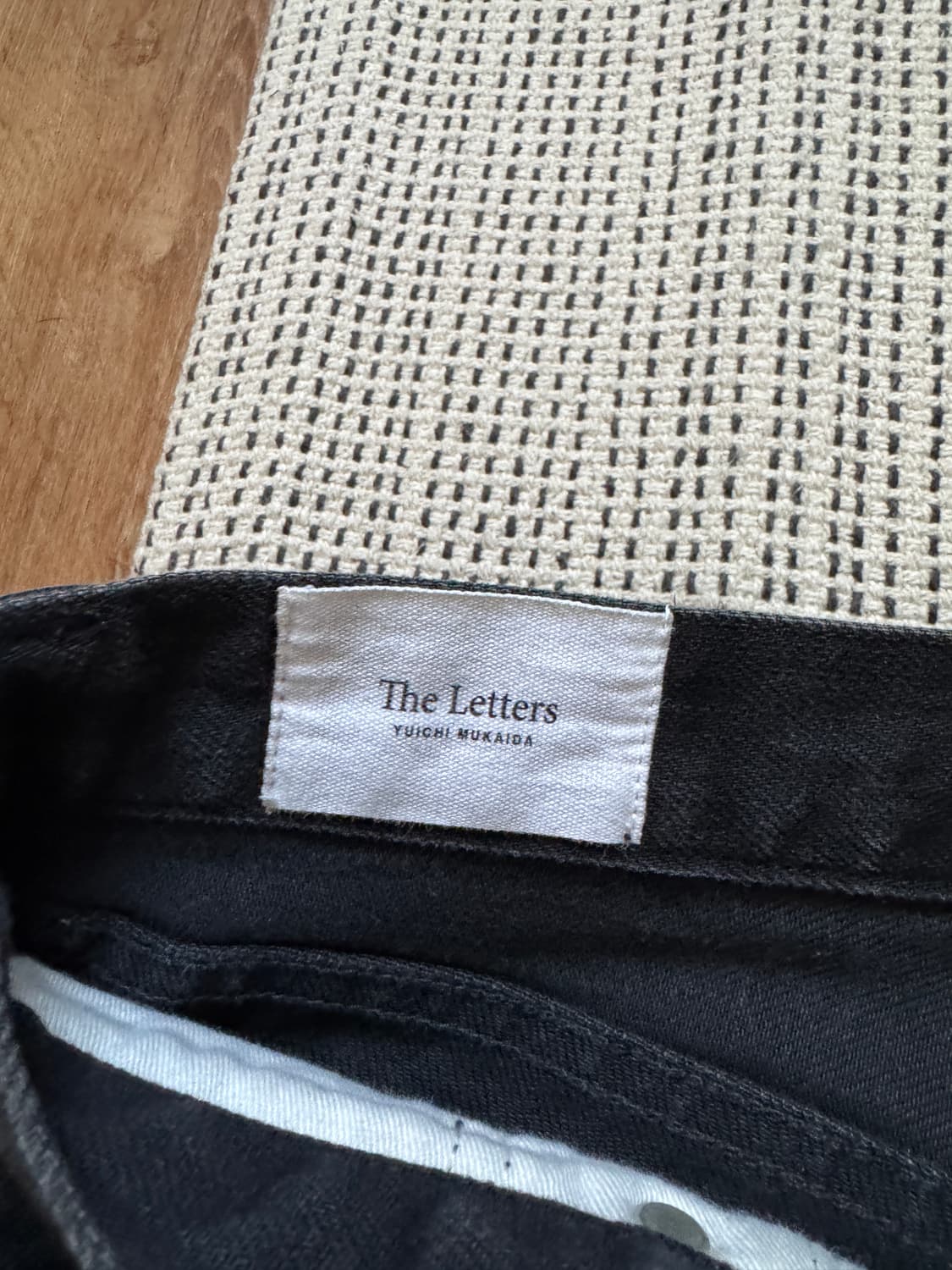더 레터스 the letters 사이드 블랙 데님 팬츠 상품이미지3