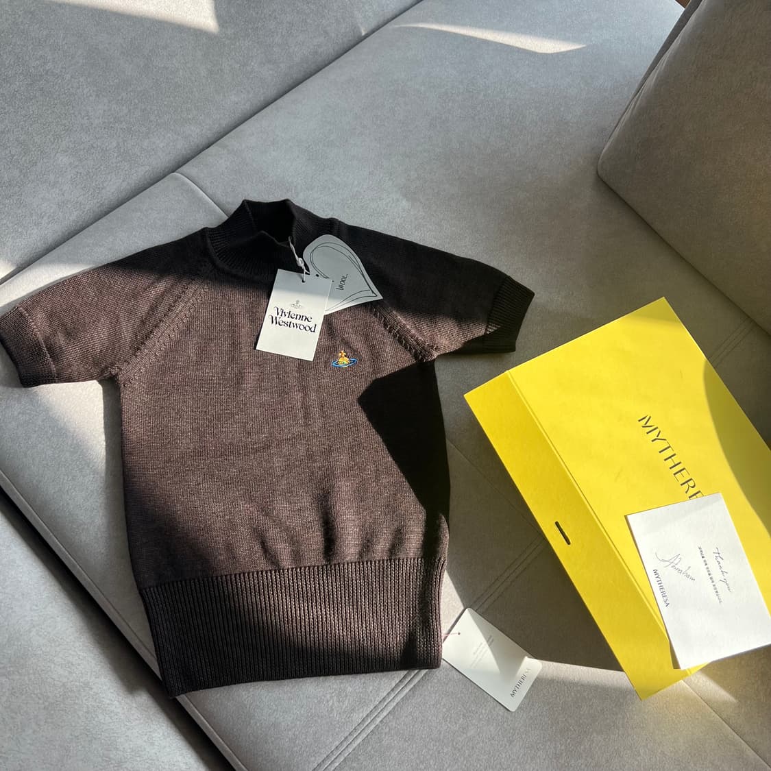 비비안웨스트우드 베아 터틀넥 반팔 니트 마이테레사 택째 새상품 상품이미지1