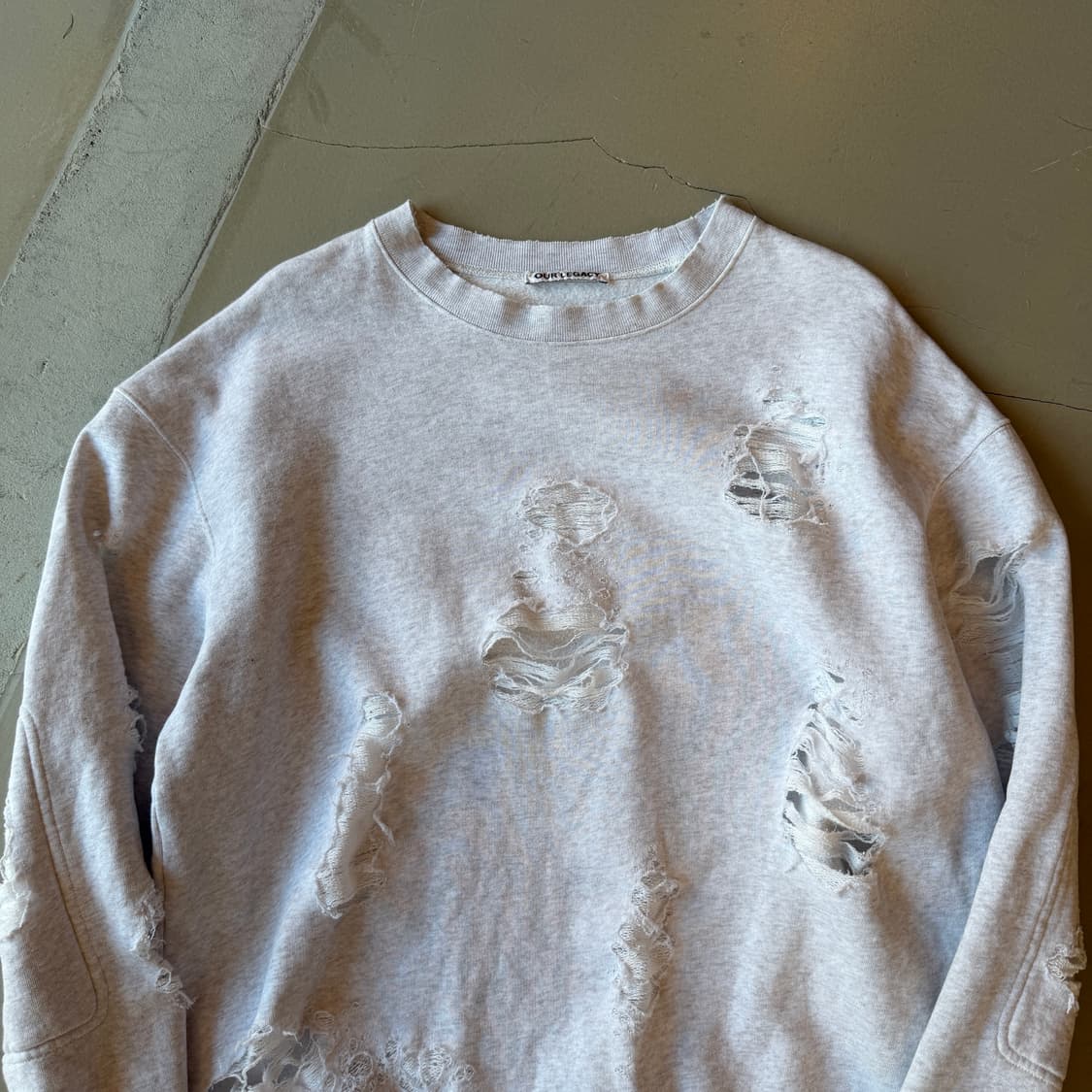 아워레가시 디스트로이드 패치 스웻셔츠 상품이미지4