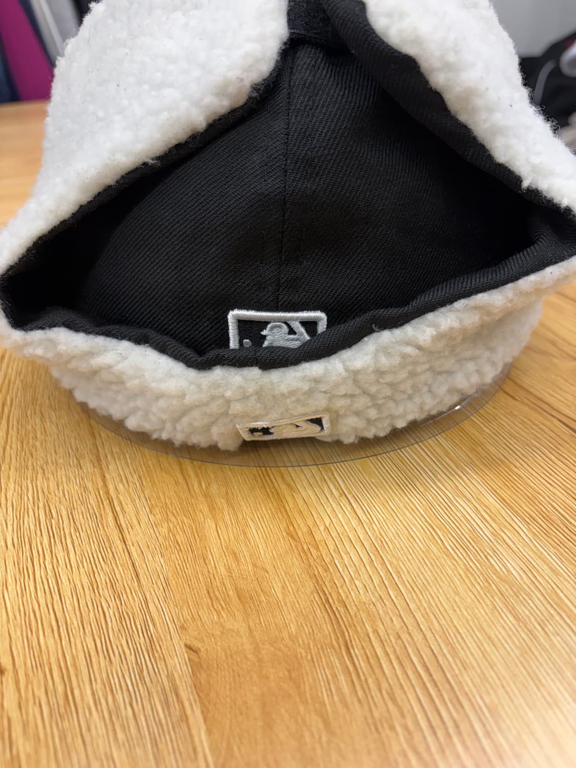 뉴에라 59fifty 이어머프캡 블랙 7 1/2 59.6cm 상품이미지2