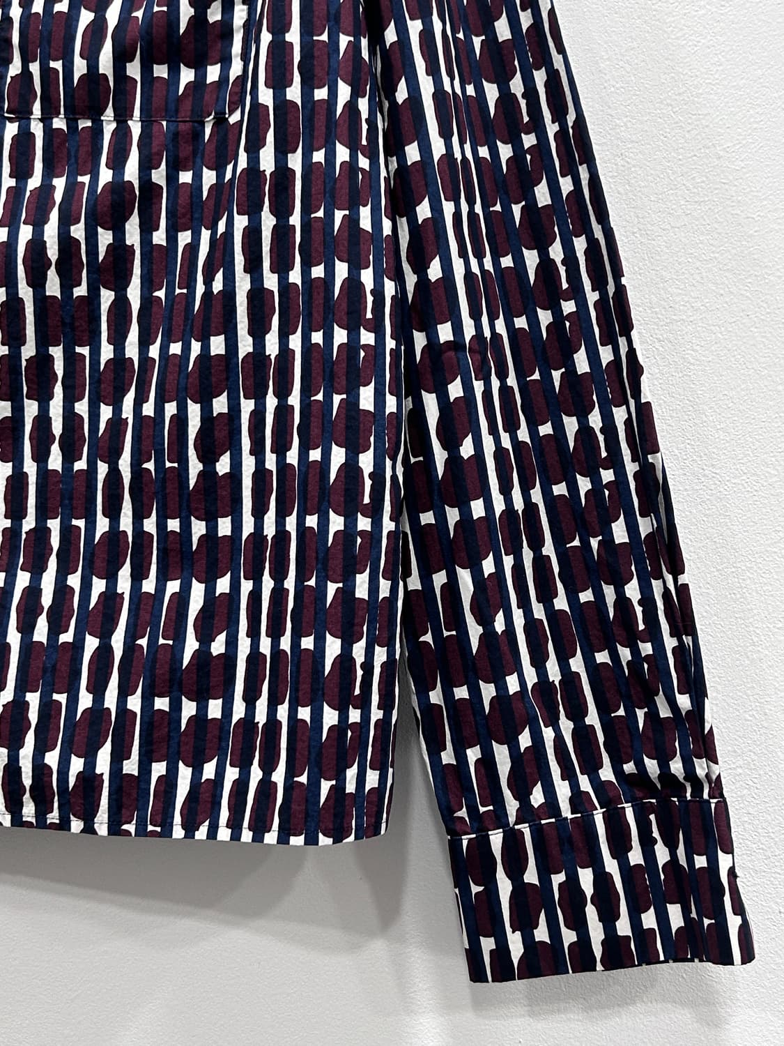 COS 코스 버건디네이비 둥근카라 셔츠 여성 XS 34사이즈 상품이미지3