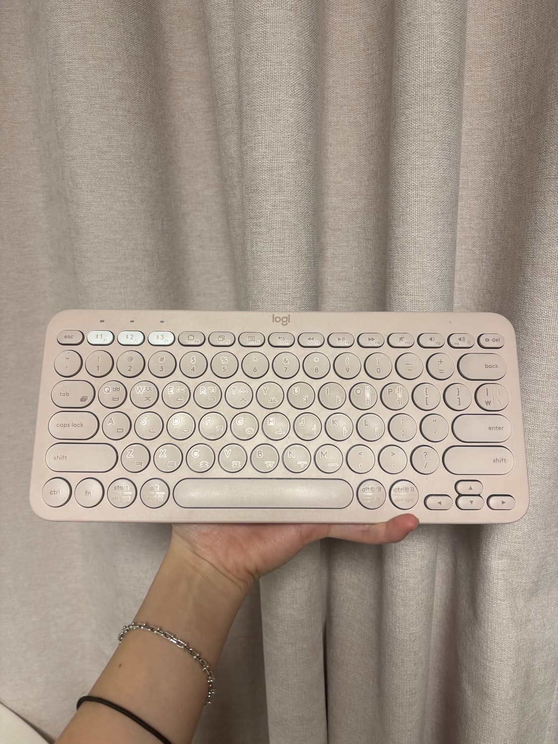 로지텍 k380 블루투스 키보드 핑크 상품이미지1