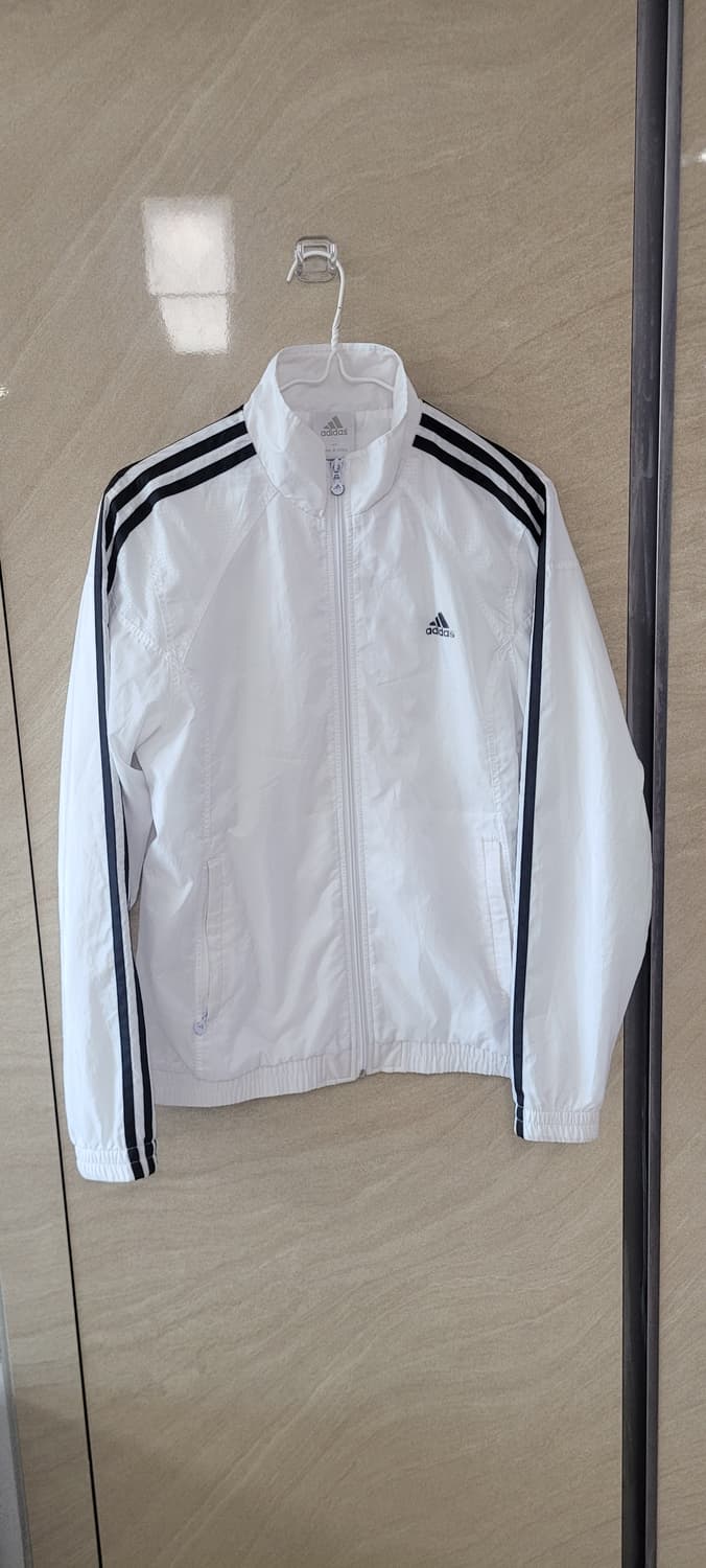 👔남성95사이즈👔아디다스 3선 흰색 바람막이 상품이미지1