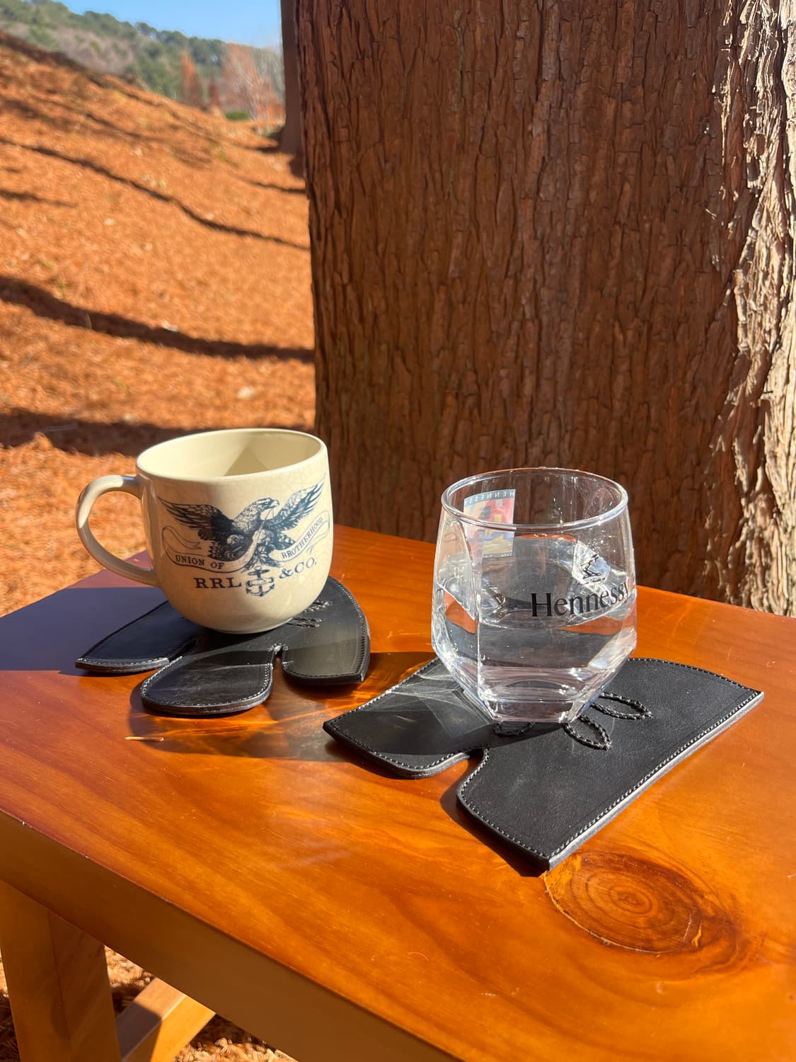 Hand-Embroidered Leather Cup Coaster 상품이미지3