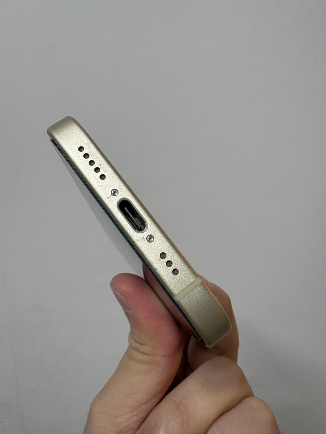 아이폰 15 옐로우 128기가 판매합니다🙂 상품이미지5