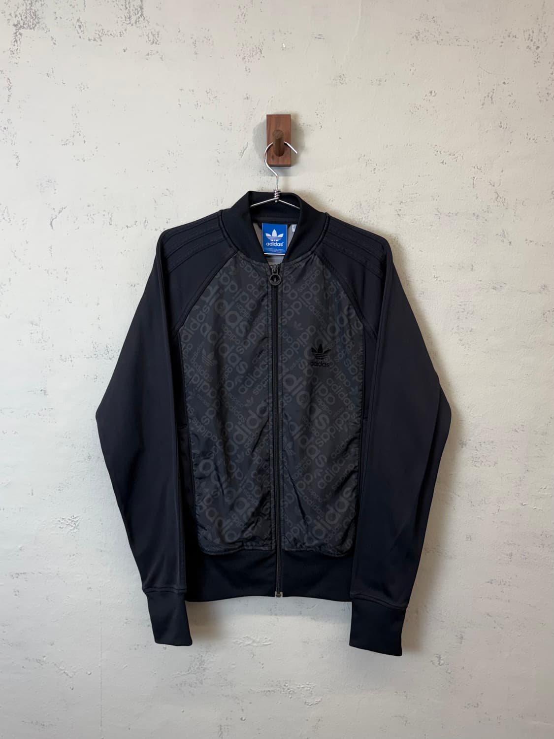 아디다스 빈티지 모노그램 패턴 트랙탑 져지 상품이미지1