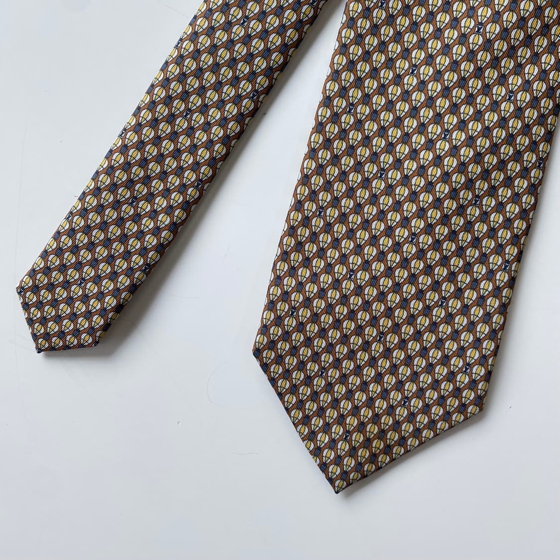 루이비통 (LOUIS VUITTON) 모노그램 정품 명품넥타이8.1 상품이미지1