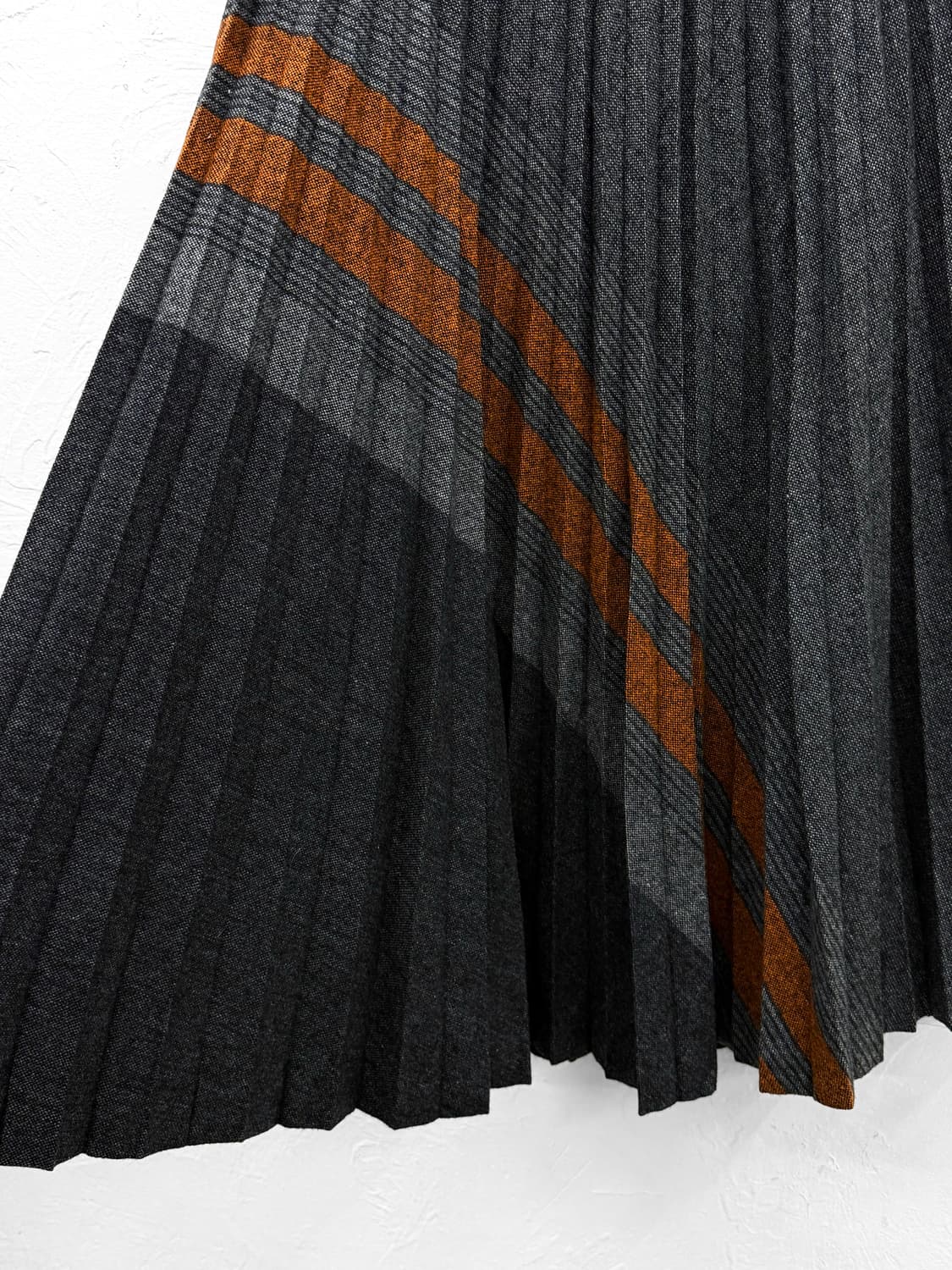 JPN 라인 플리츠 울 스커트 상품이미지2