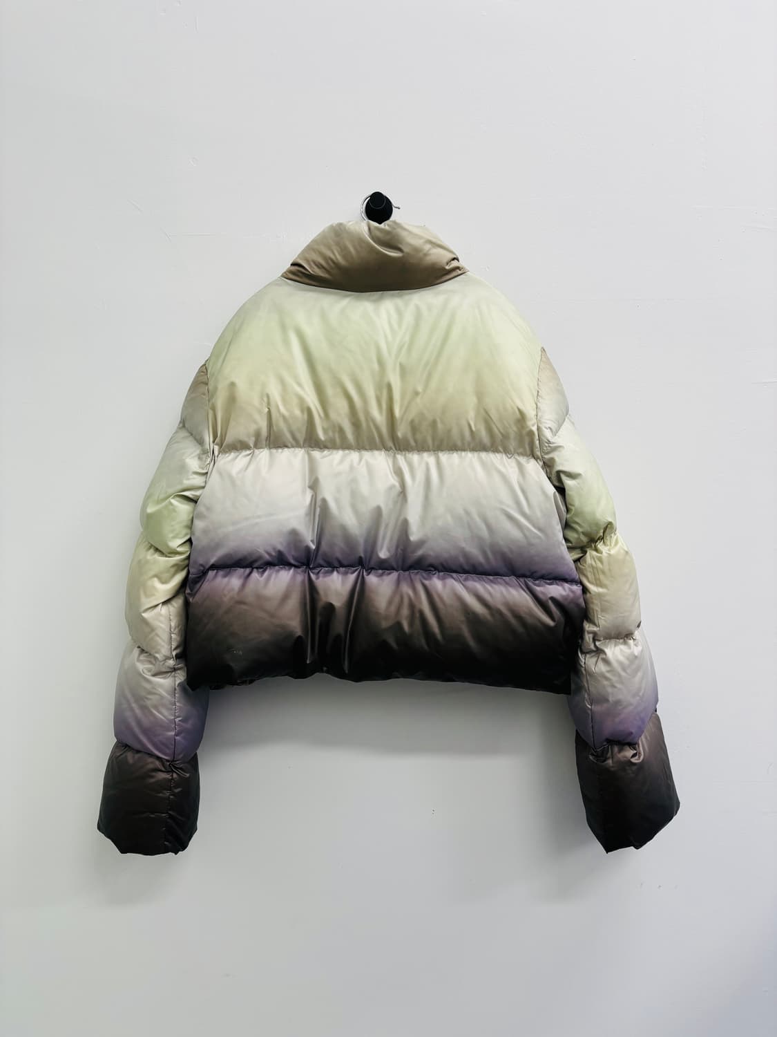 더오픈프로덕트 그라데이션 쇼트 푸퍼 패딩 (제니 패딩) 상품이미지6