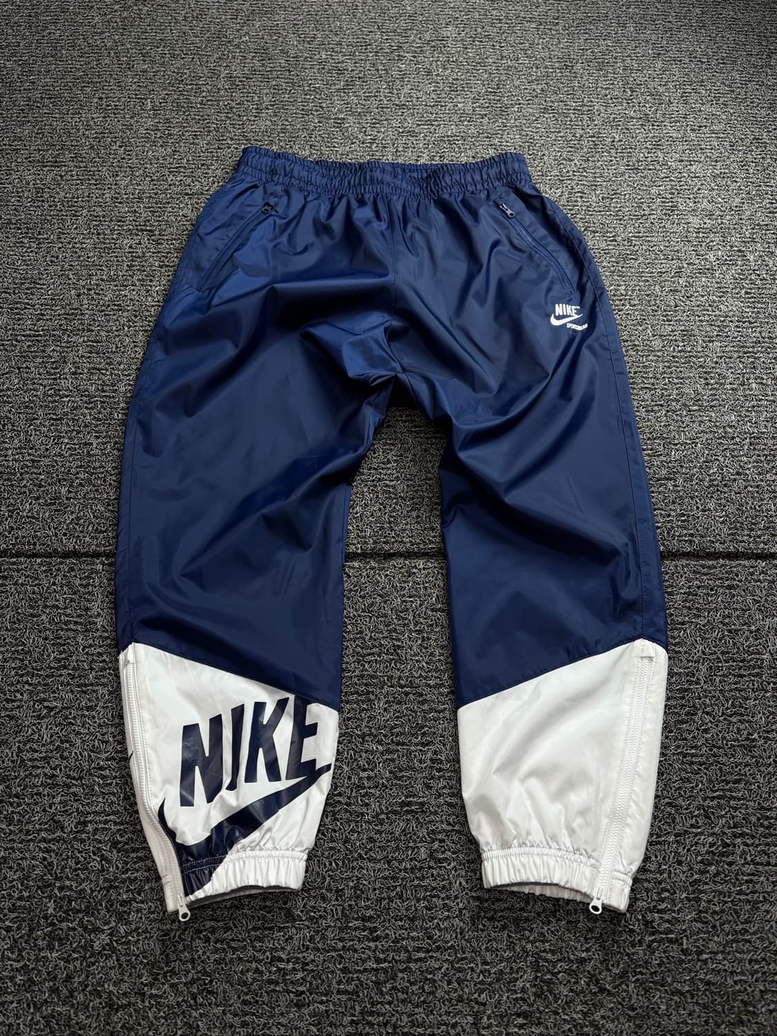 나이키 빅로고 윈드러너 라인드 우븐 조거 팬츠 2201 상품이미지2